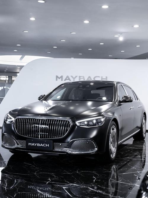 广州31岚图汽车的售后服务让用户无忧出行，迈巴赫未来的豪华车趋势